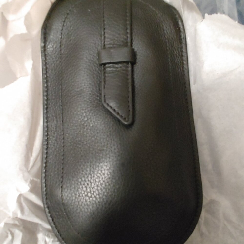Lucky Brand leather crossbody phone bag